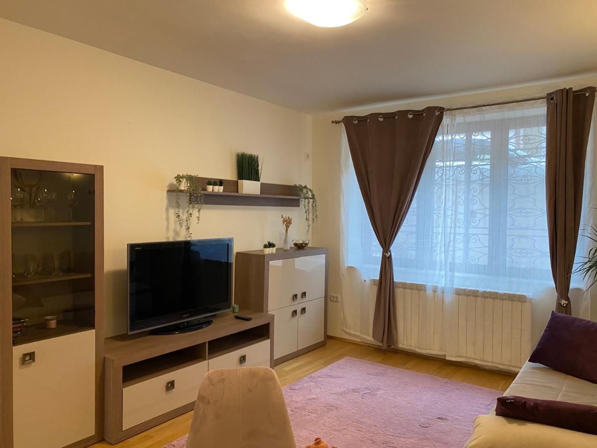 Downtown Apartment Boutique Green Garden Unirii Bukarest Eksteriør billede